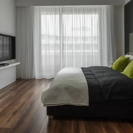 Absynt Ovo Appartement *