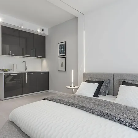 Absynt Ovo Appartement *