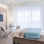Absynt Ovo Hotel