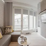 Absynt Ovo Hotel
