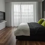 Absynt Ovo Hotel *