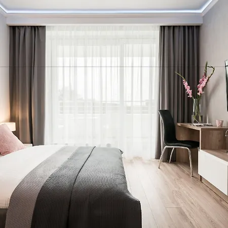 Hotel Absynt Ovo