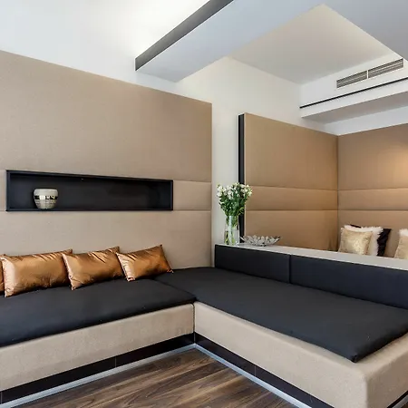 Absynt Ovo فروتسواف